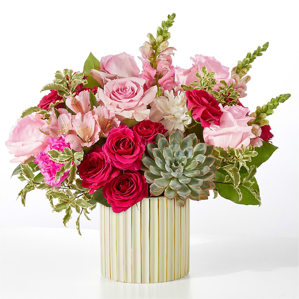 Magenta Musings Bouquet – Rustic Daisy Floral, Pahrump NV