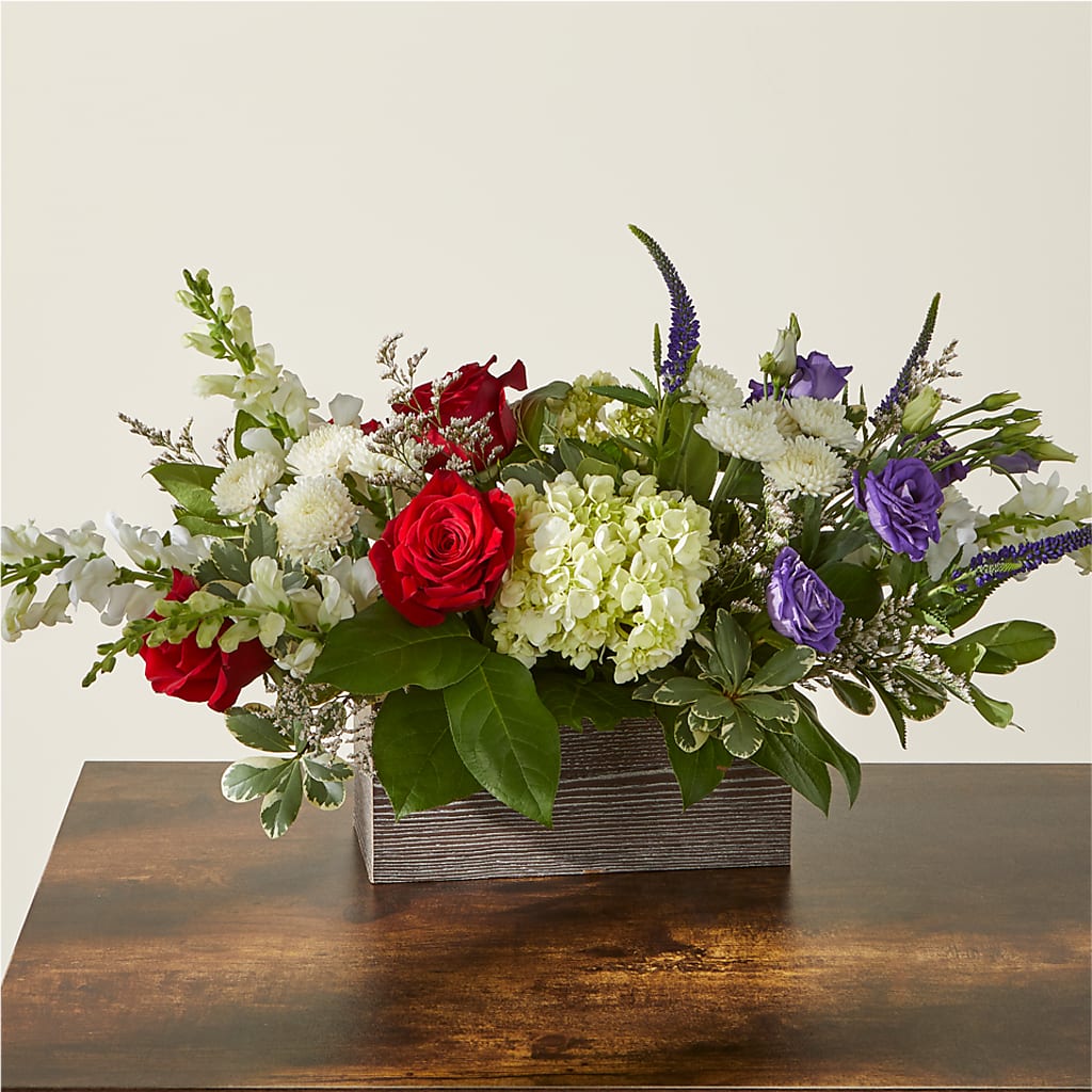 Sweet Magnolia Bouquet – Rustic Daisy Floral, Pahrump NV