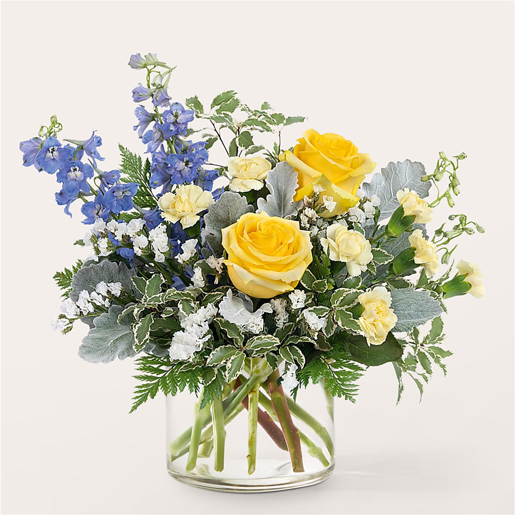 Butterfly Wings Bouquet – Rustic Daisy Floral, Pahrump NV