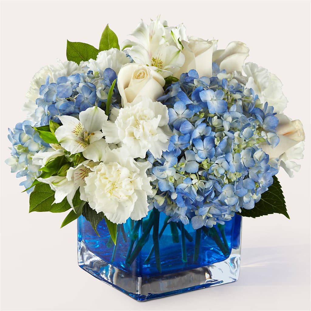Soothing Waters Bouquet – Rustic Daisy Floral, Pahrump NV