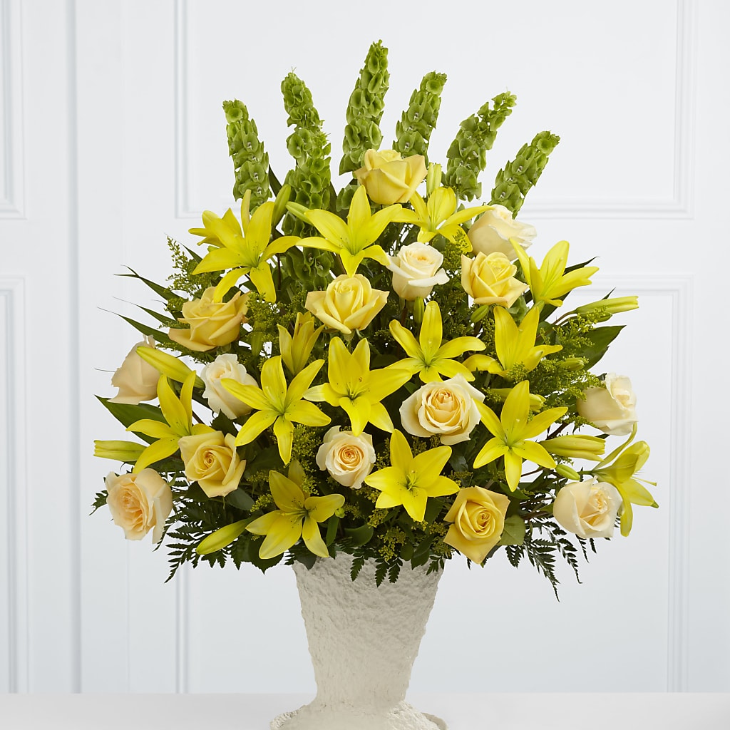 Golden Memories Arrangement – Rustic Daisy Floral, Pahrump NV