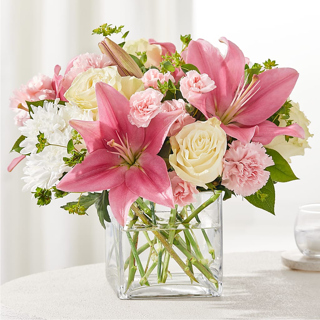 By Your Side Bouquet – Rustic Daisy Floral, Pahrump NV