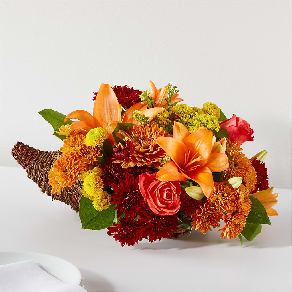 Bouquet of Blessings Cornucopia – Rustic Daisy Floral, Pahrump NV