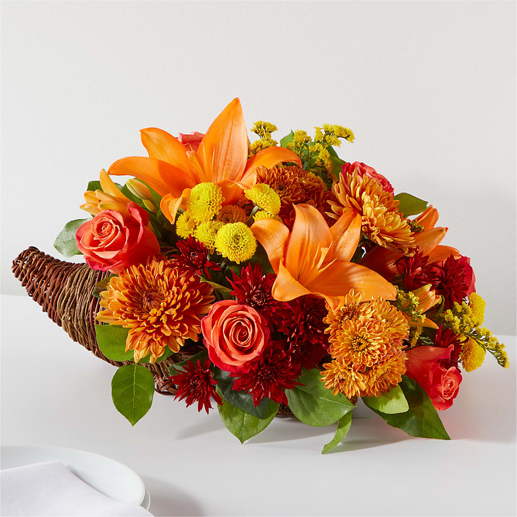 Bouquet of Blessings Cornucopia – Rustic Daisy Floral, Pahrump NV