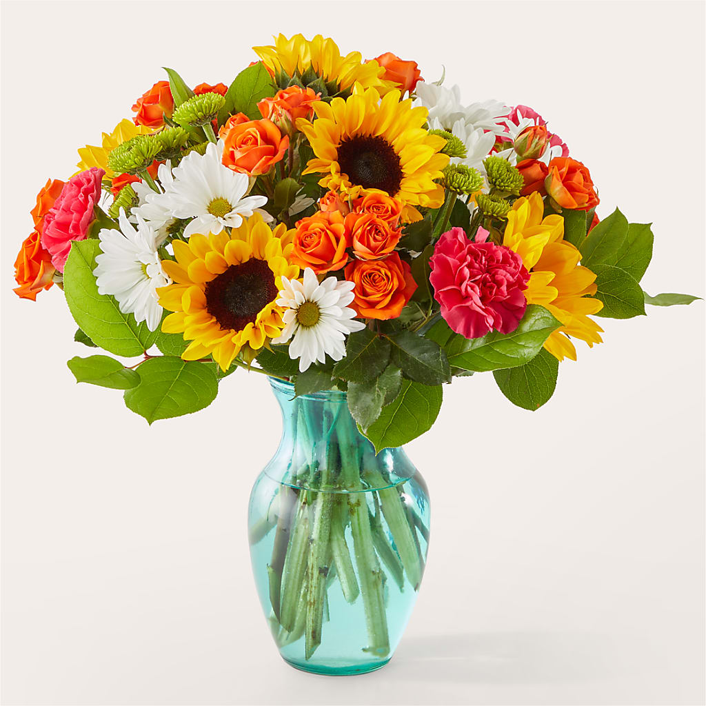 Sun-drenched Blooms Bouquet – Rustic Daisy Floral, Pahrump NV