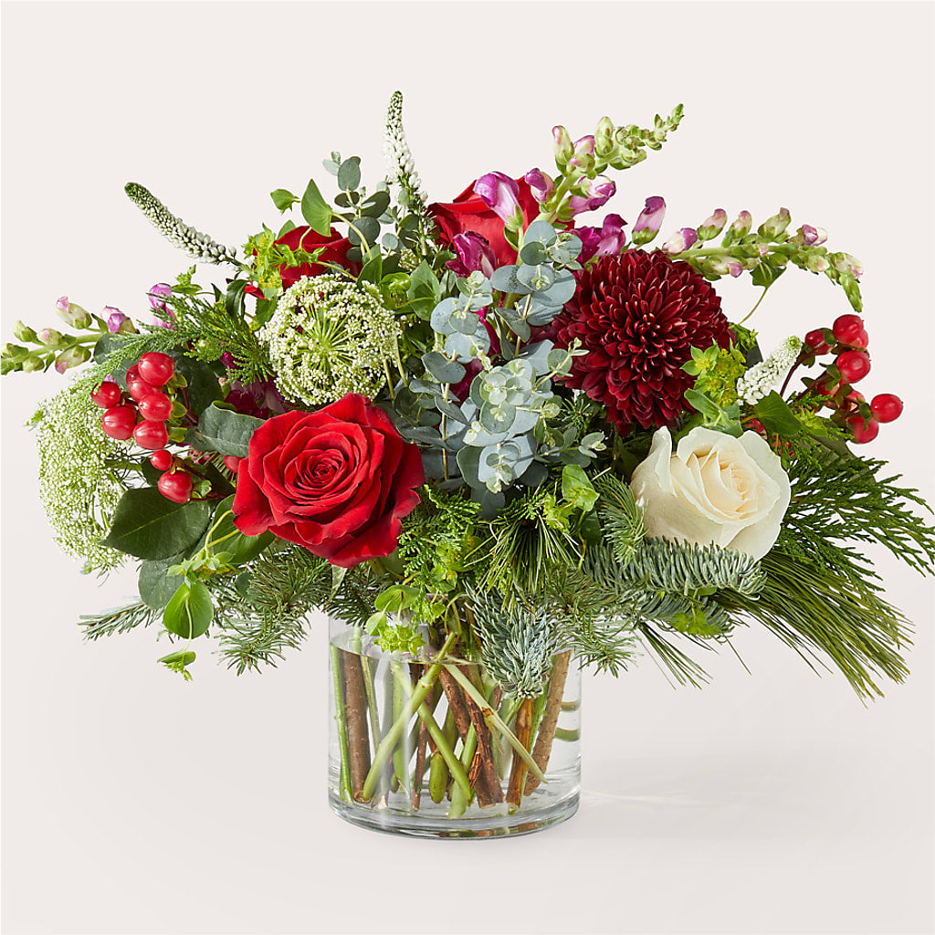 Cranberry Fizz Bouquet – Rustic Daisy Floral, Pahrump NV