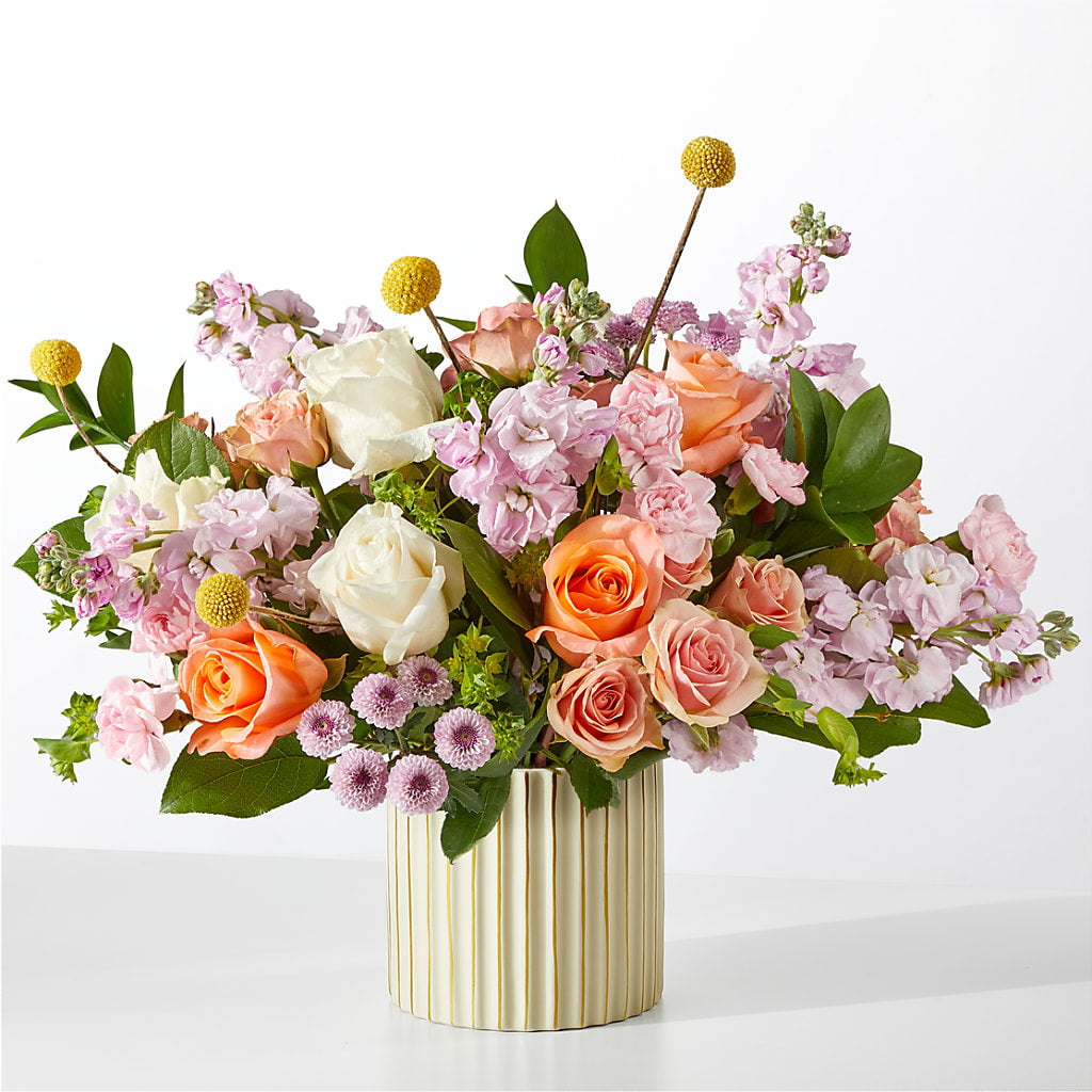 French Market Bouquet with Ivory Vase – Rustic Daisy Floral, Pahrump NV