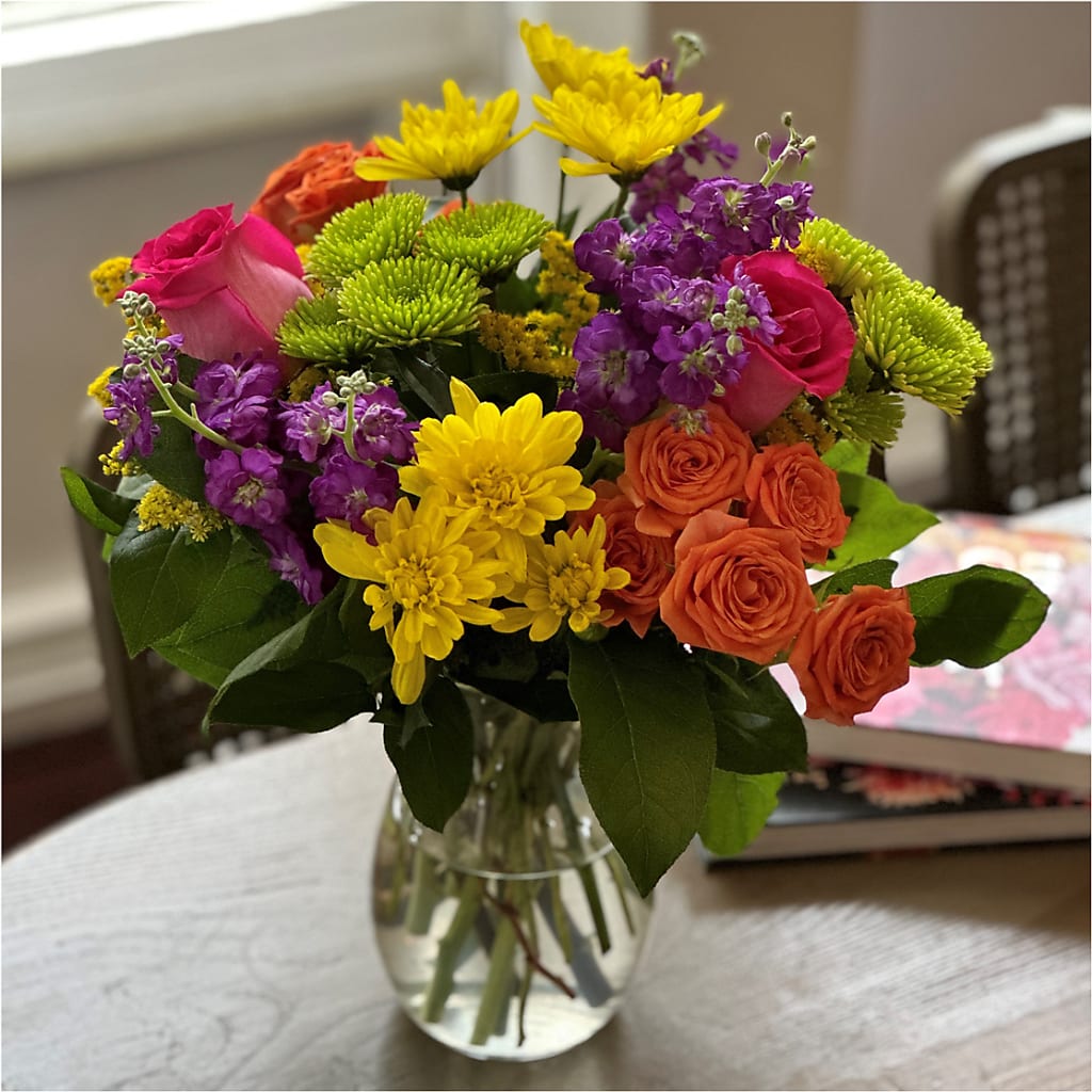 Bold & Bright – A Florist Original –  Rustic Daisy Floral, Pahrump NV