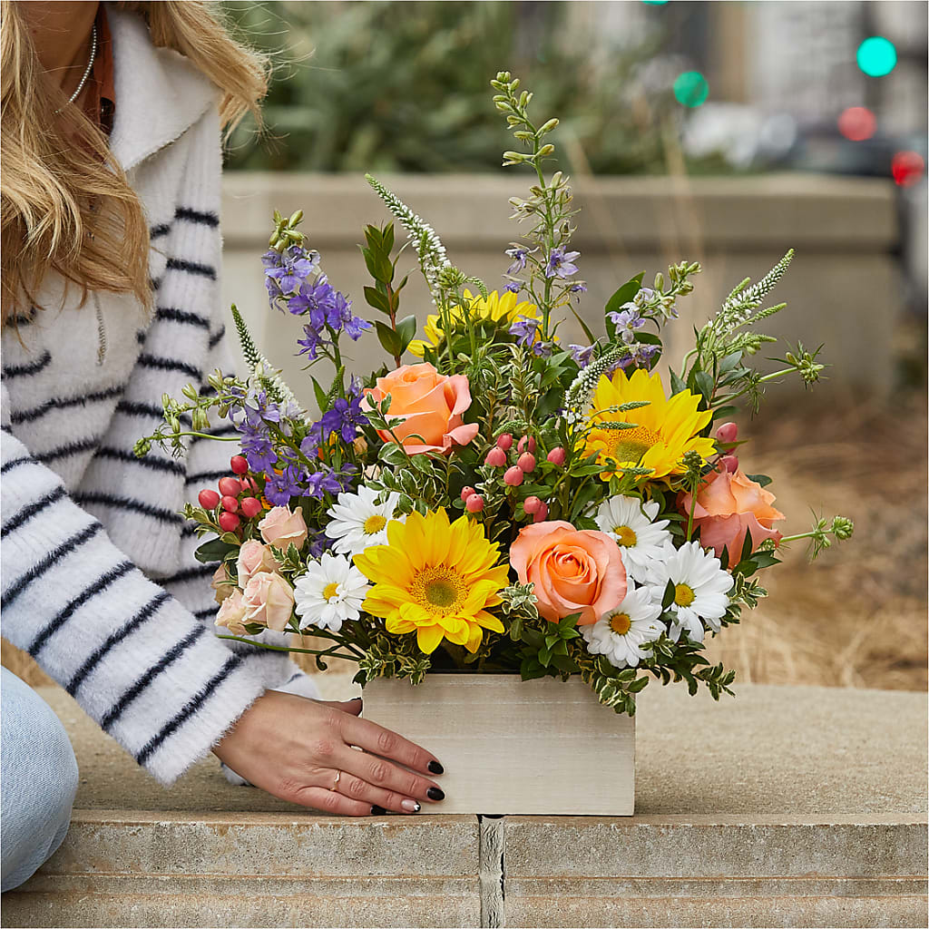 The Good Life Bouquet –  Rustic Daisy Floral, Pahrump NV