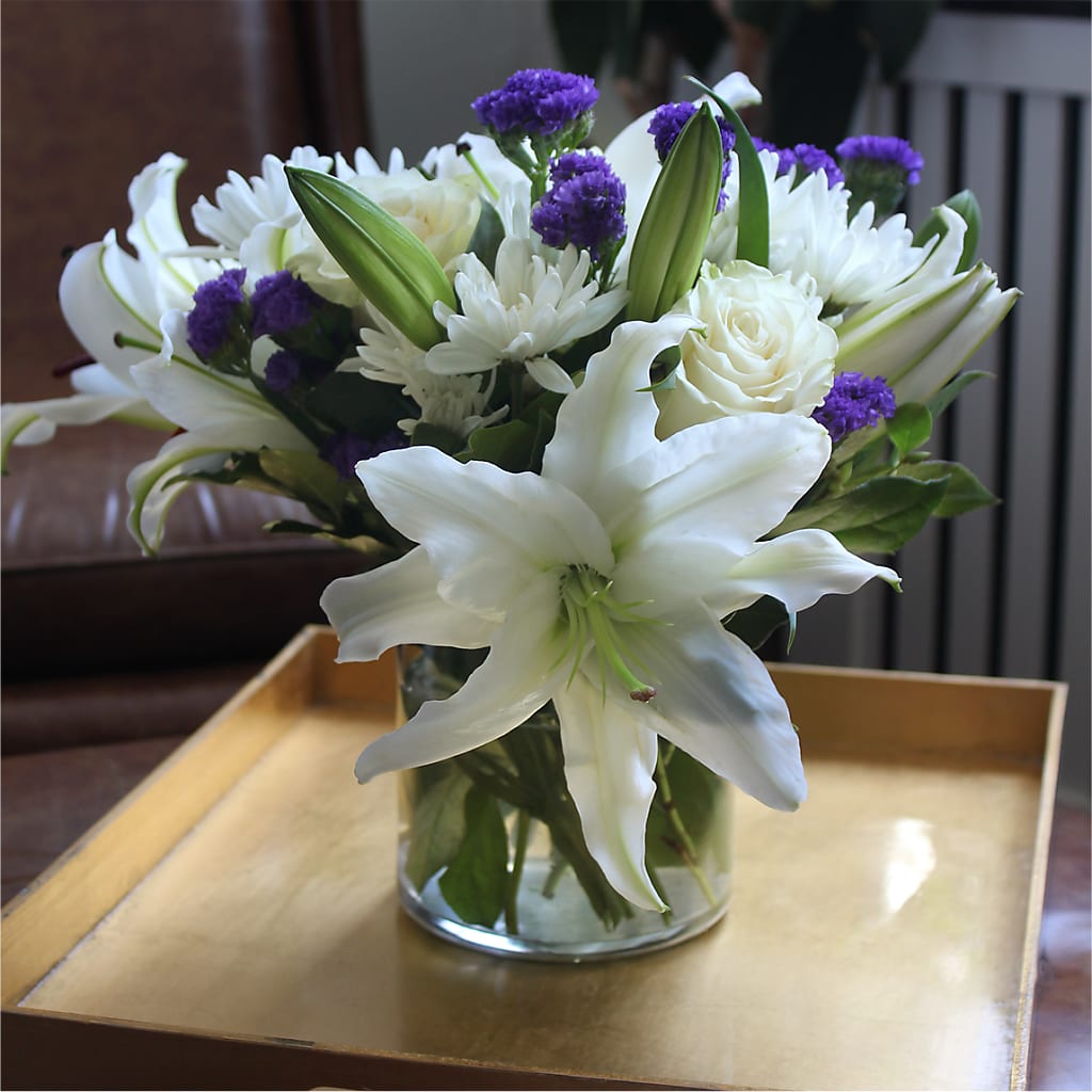 Beyond Blue Bouquet –  Rustic Daisy Floral, Pahrump NV