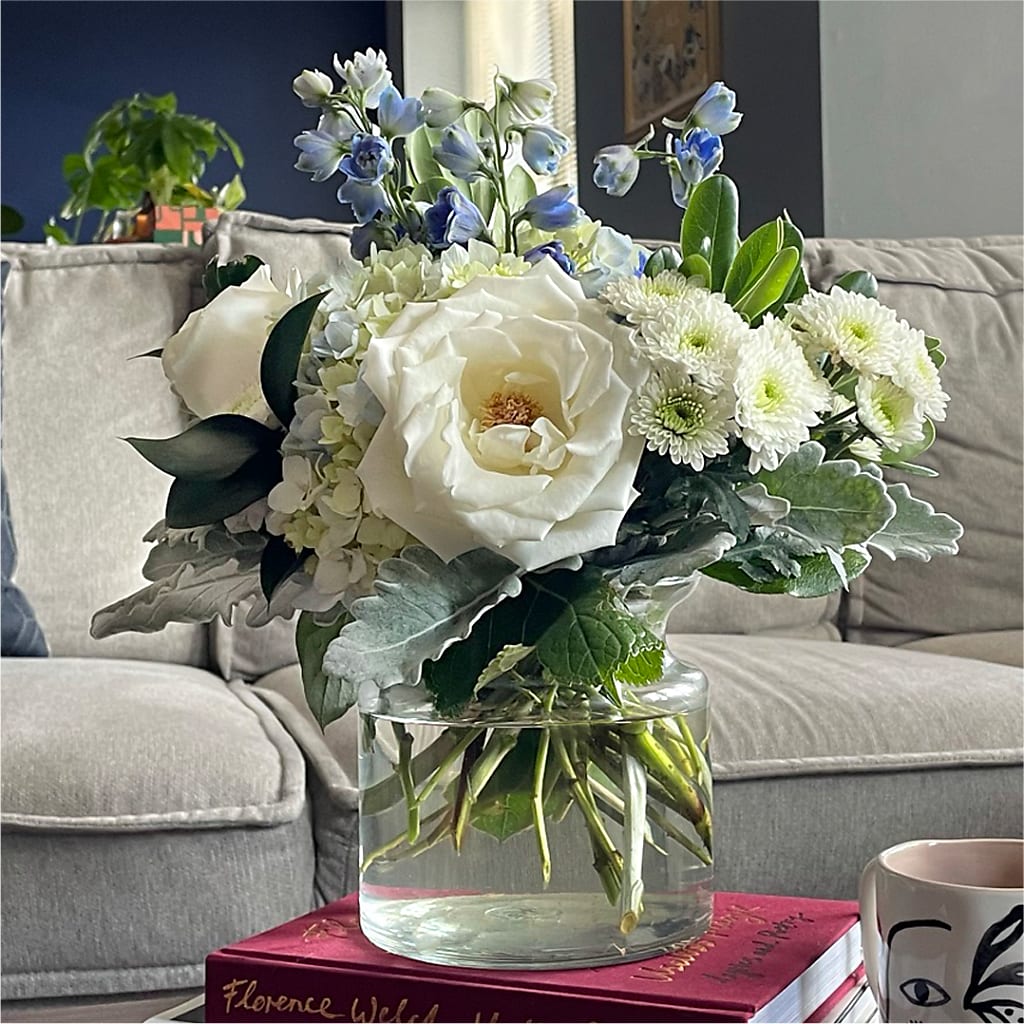 Clear Skies Bouquet –  Rustic Daisy Floral, Pahrump NV