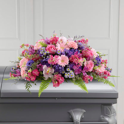 Glorious Garden Casket Spray –  Rustic Daisy Floral, Pahrump NV