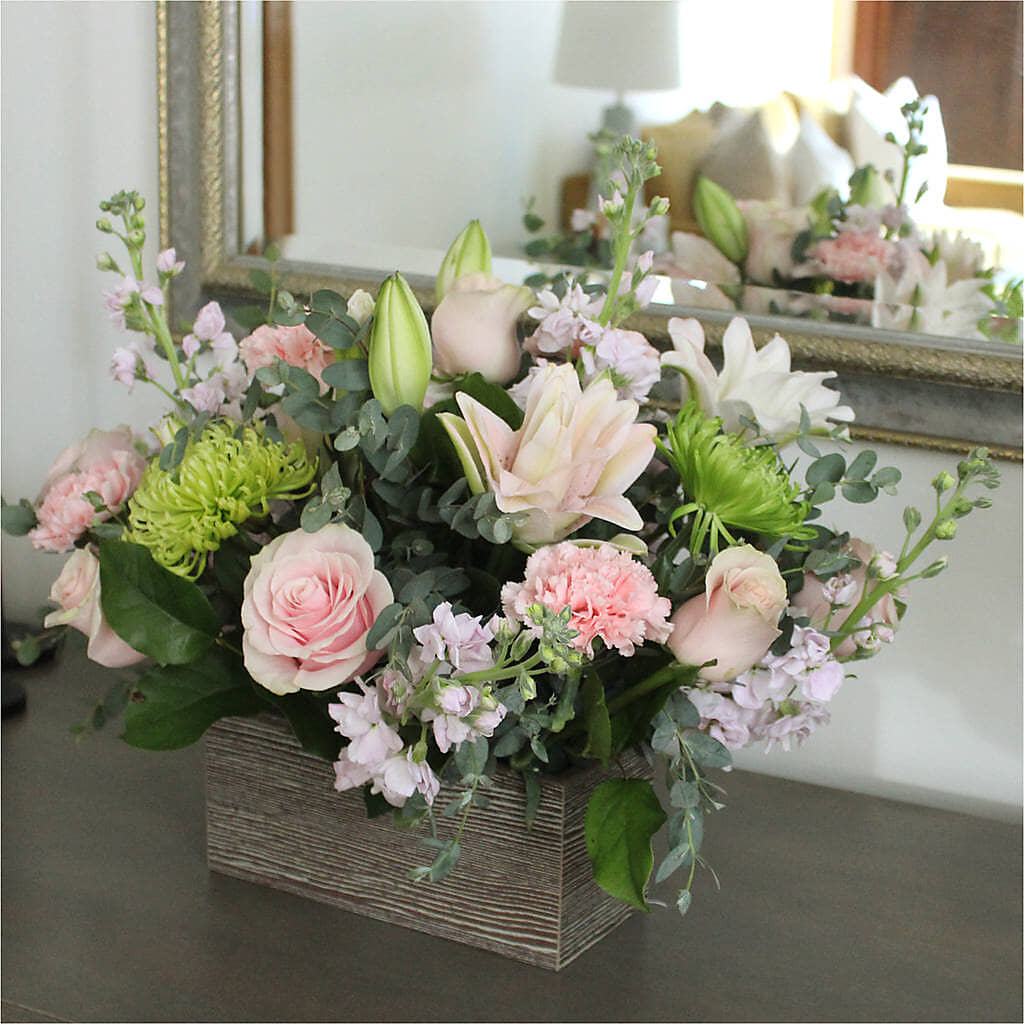 Beautiful Spirit Basket –  Rustic Daisy Floral, Pahrump NV