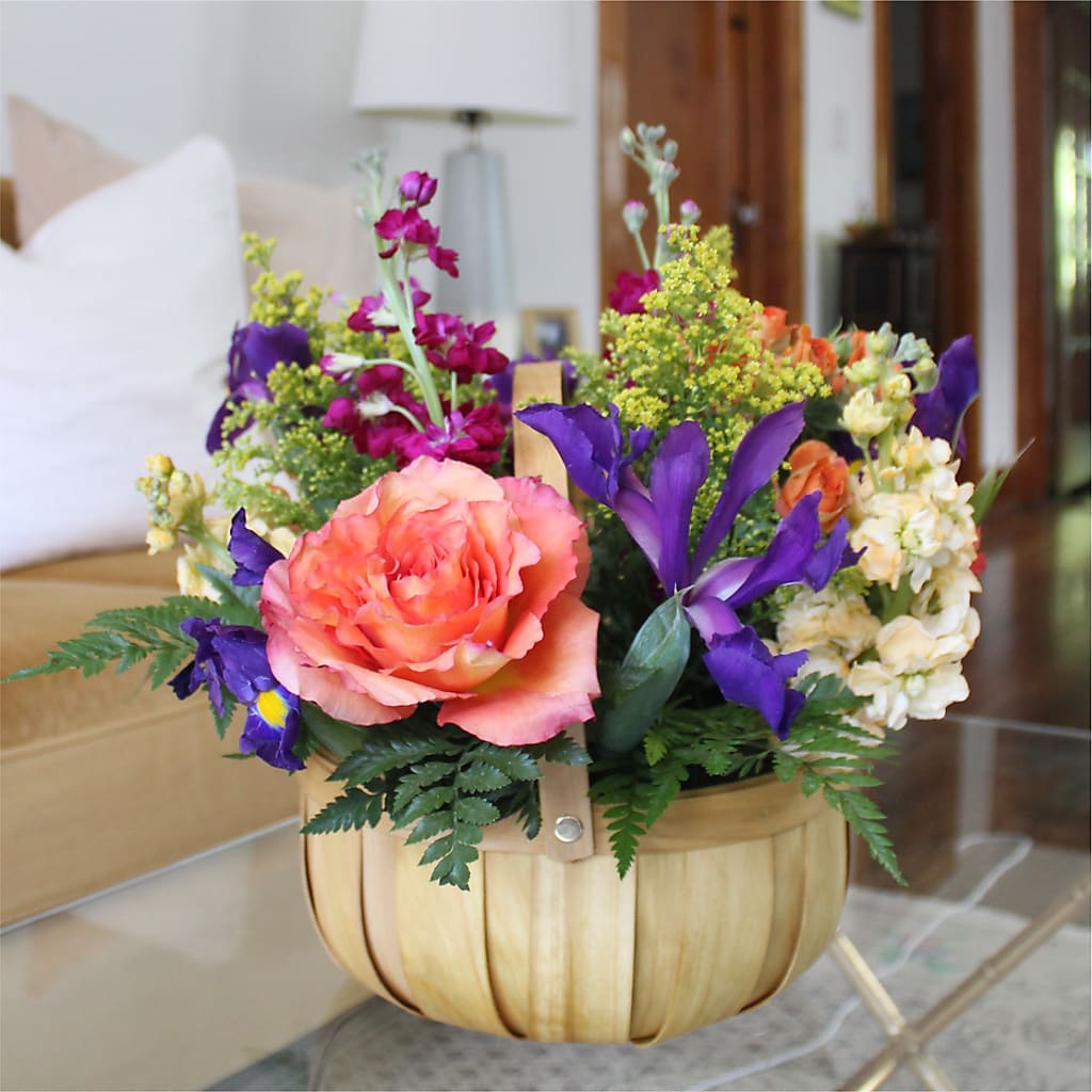 Garden of Life Basket –  Rustic Daisy Floral, Pahrump NV