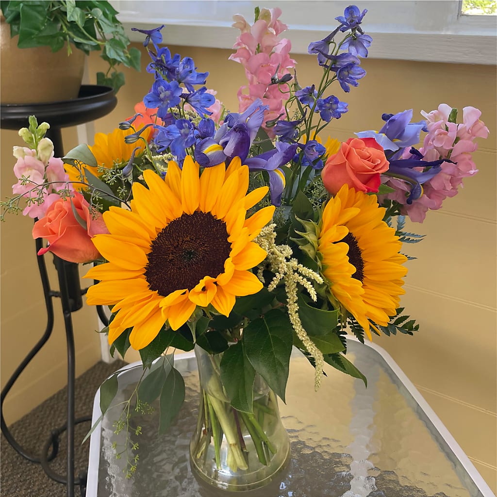 Rays of Life Bouquet –  Rustic Daisy Floral, Pahrump NV