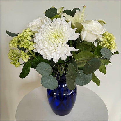 Snowy Dreams Bouquet –  Rustic Daisy Floral, Pahrump NV