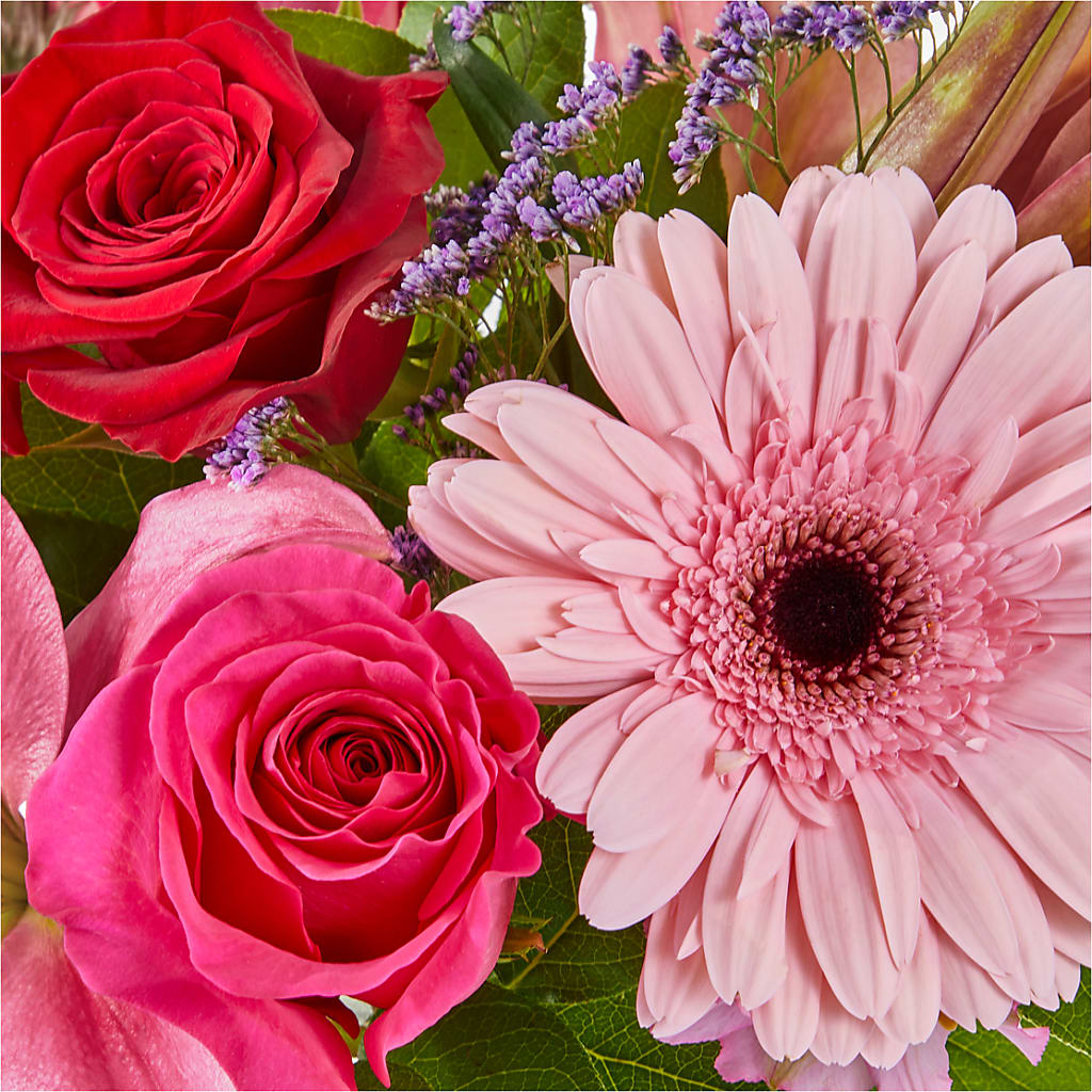 Lots of Love Bouquet –  Rustic Daisy Floral, Pahrump NV