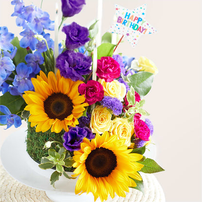 Star of the Day Floral Cake –  Rustic Daisy Floral, Pahrump NV
