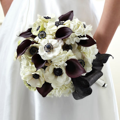 To Have and To Hold Bouquet –  Rustic Daisy Floral, Pahrump NV